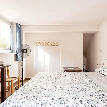 Home Rising Sun - Rooms With Private Bathrooms Catania Exterior photo