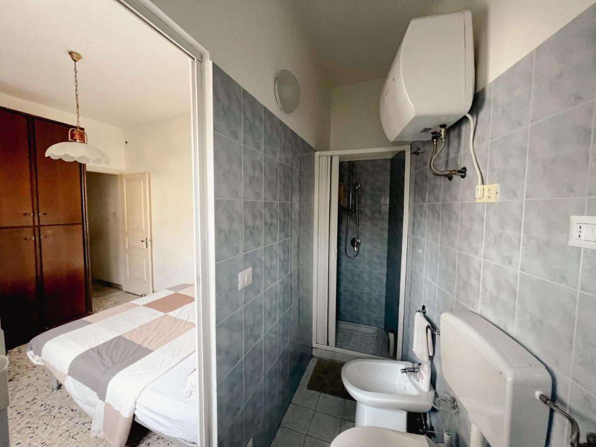Rising Sun - With Private Bathrooms
