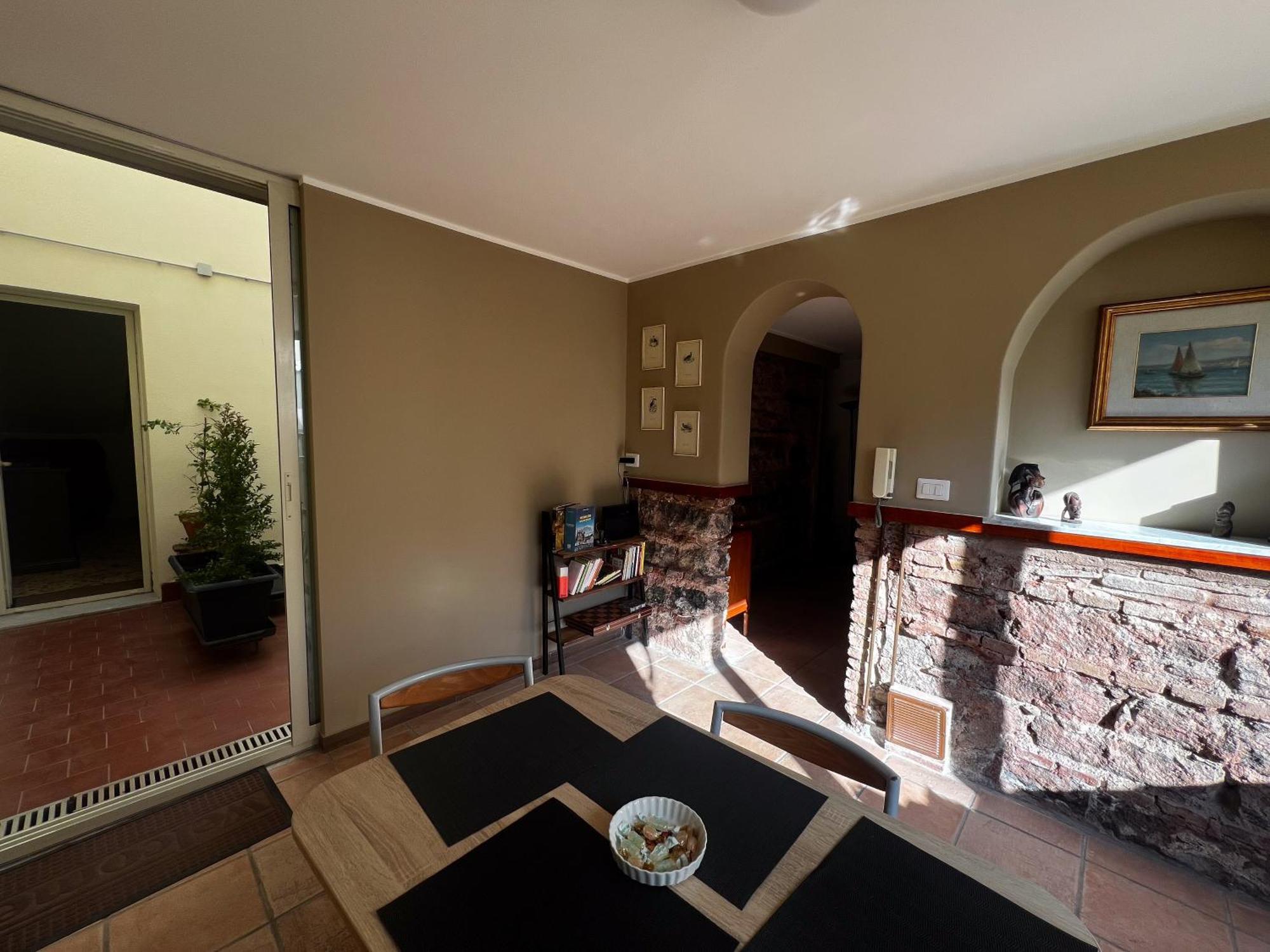 Homestay Rising Sun - With Private Bathrooms